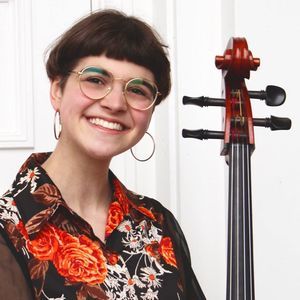 Meet your Posher, Olivia